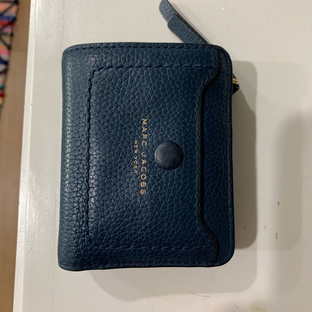 EUC Marc Jacobs compact teal wallet